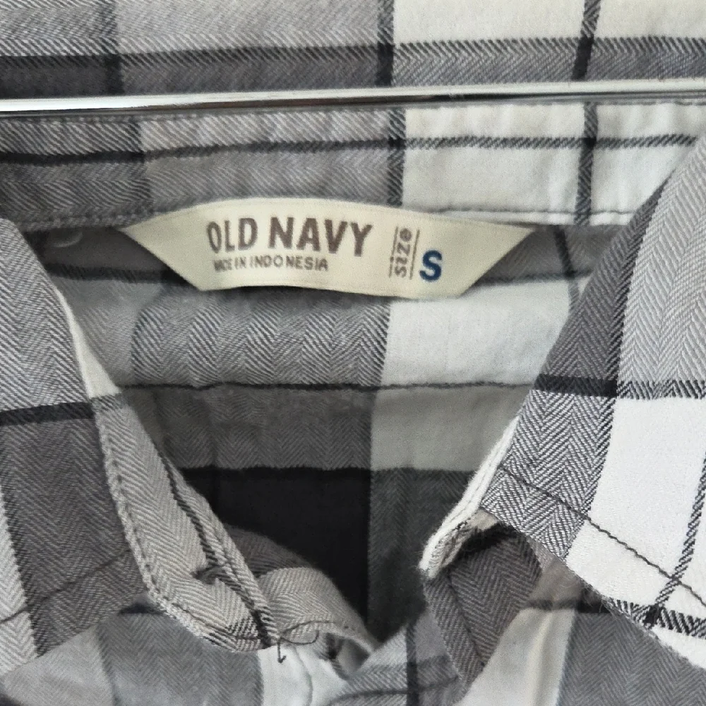 Old Navy Kids Causal Black and White Plaid Button Down Shirt